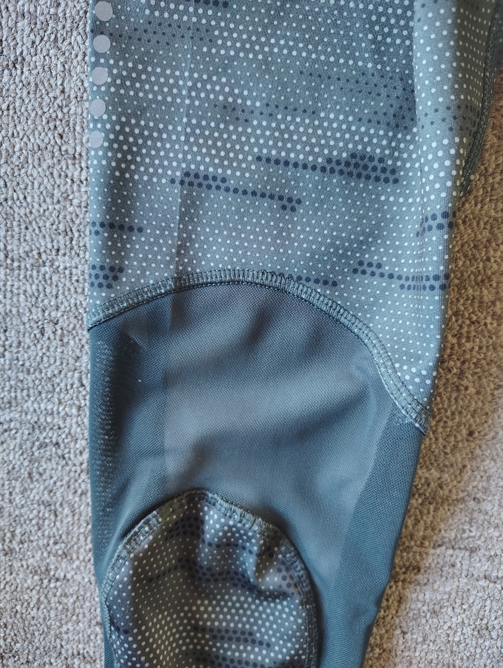 RBX Women's Digital camo Leggings Crop XS Green Gray Stretch Athletic Pocket - Picture 5 of 6